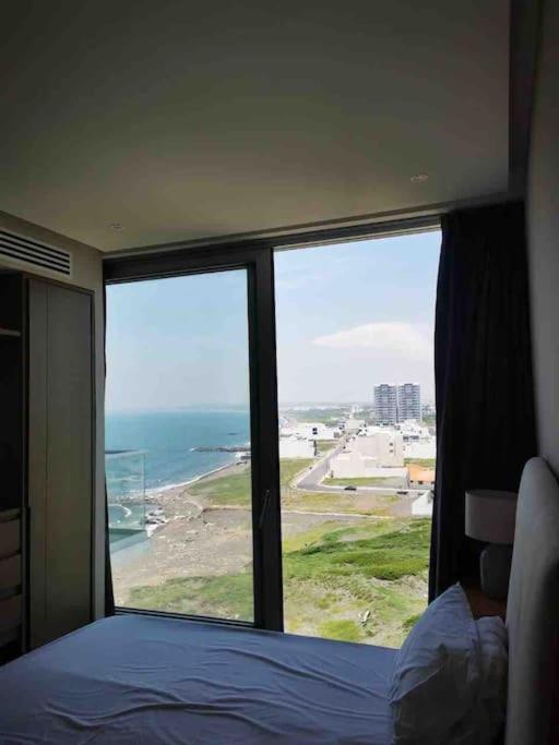 Апартаменты Mar Del Rio - Torre Peninsula - Playa Privada Кончаль Экстерьер фото